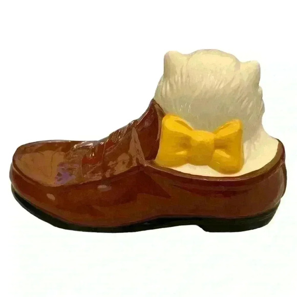 Vintage Kitty Needs a New Home White Cat in a Shoe 80s - Picture 7 of 7